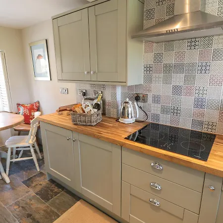 Holiday home Ivy Cottage,